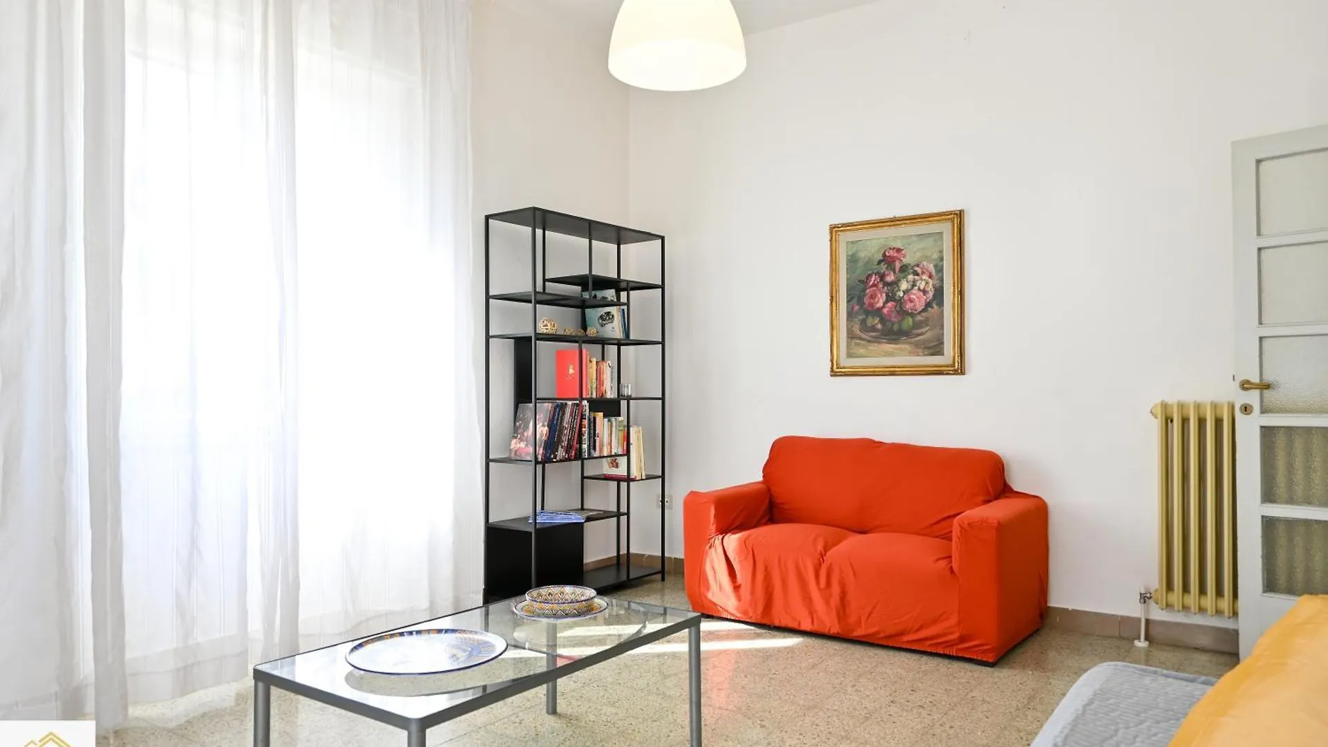 Inn Pisa Rentals 2 - Sunny Corner Pisa Flat Apartment