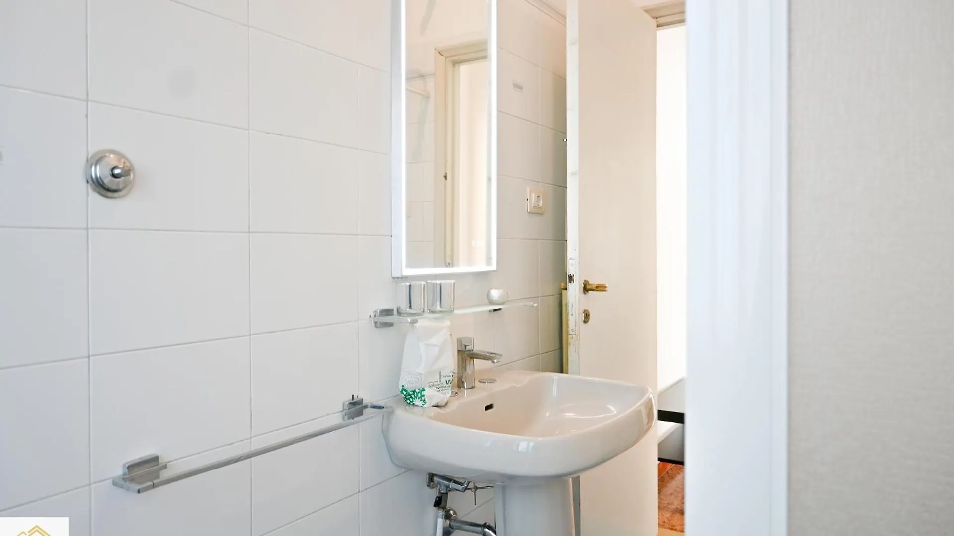 Inn Pisa Rentals 2 - Sunny Corner Pisa Flat