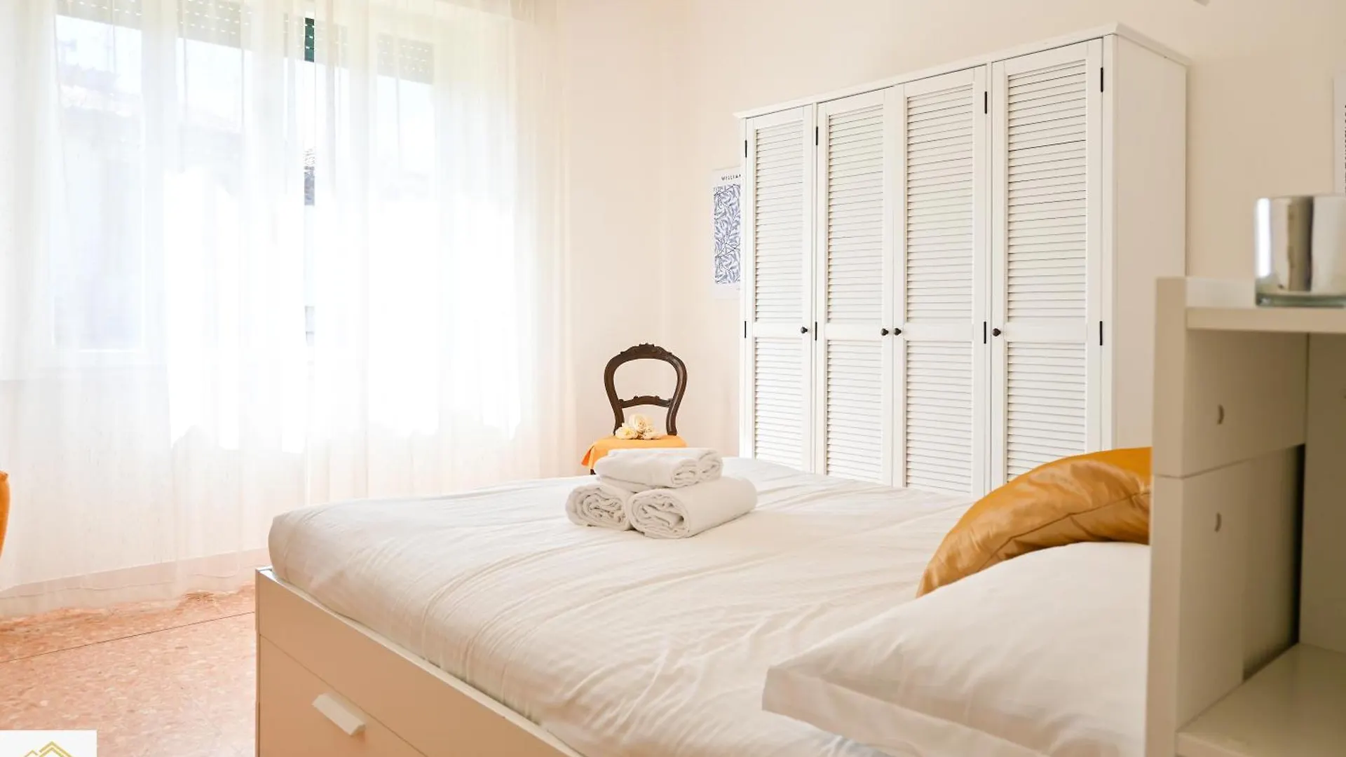 Inn Pisa Rentals 2 - Sunny Corner Pisa Flat
